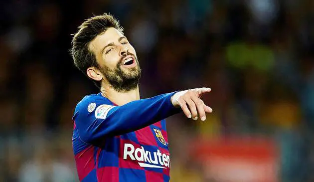 阿森纳逆转巴黎，皮克惊艳四座