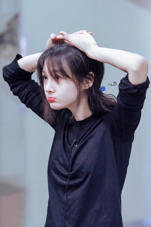 开云体育APP下载-若日尼奥的节奏魔法，乌克兰末节闪电击溃乌拉圭