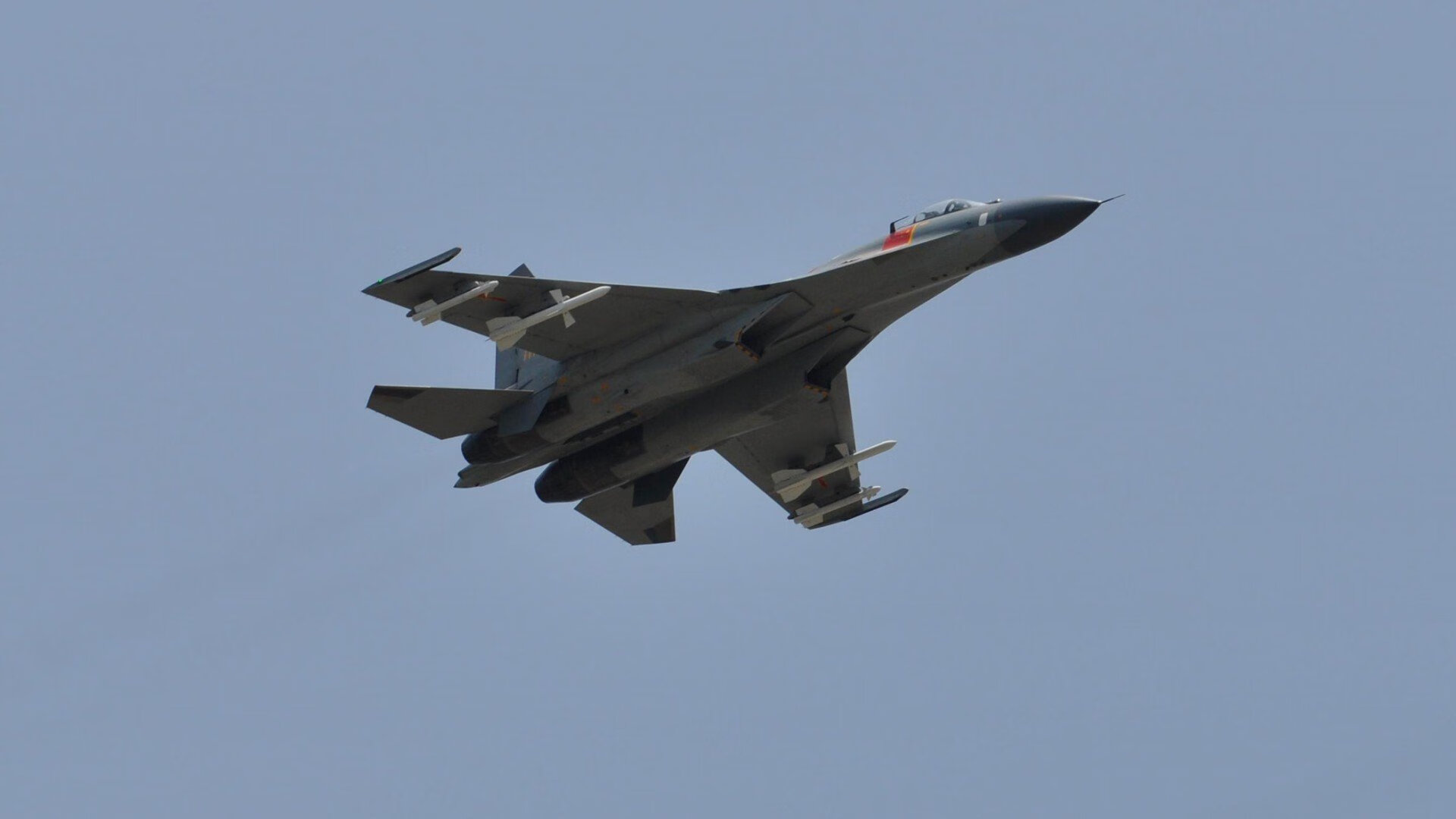 开云体育平台APP-快船铁幕防守掀翻火箭，布伦森关键时刻掌控全局