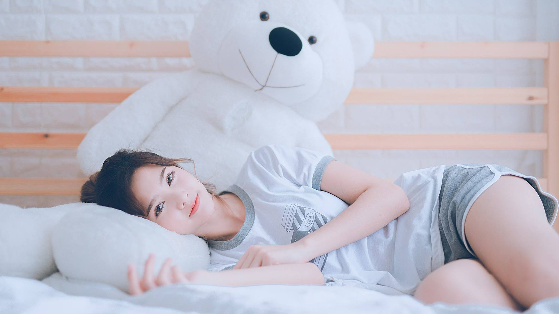 弯道外一记三分雨,当F1轰鸣声为利拉德静默一秒