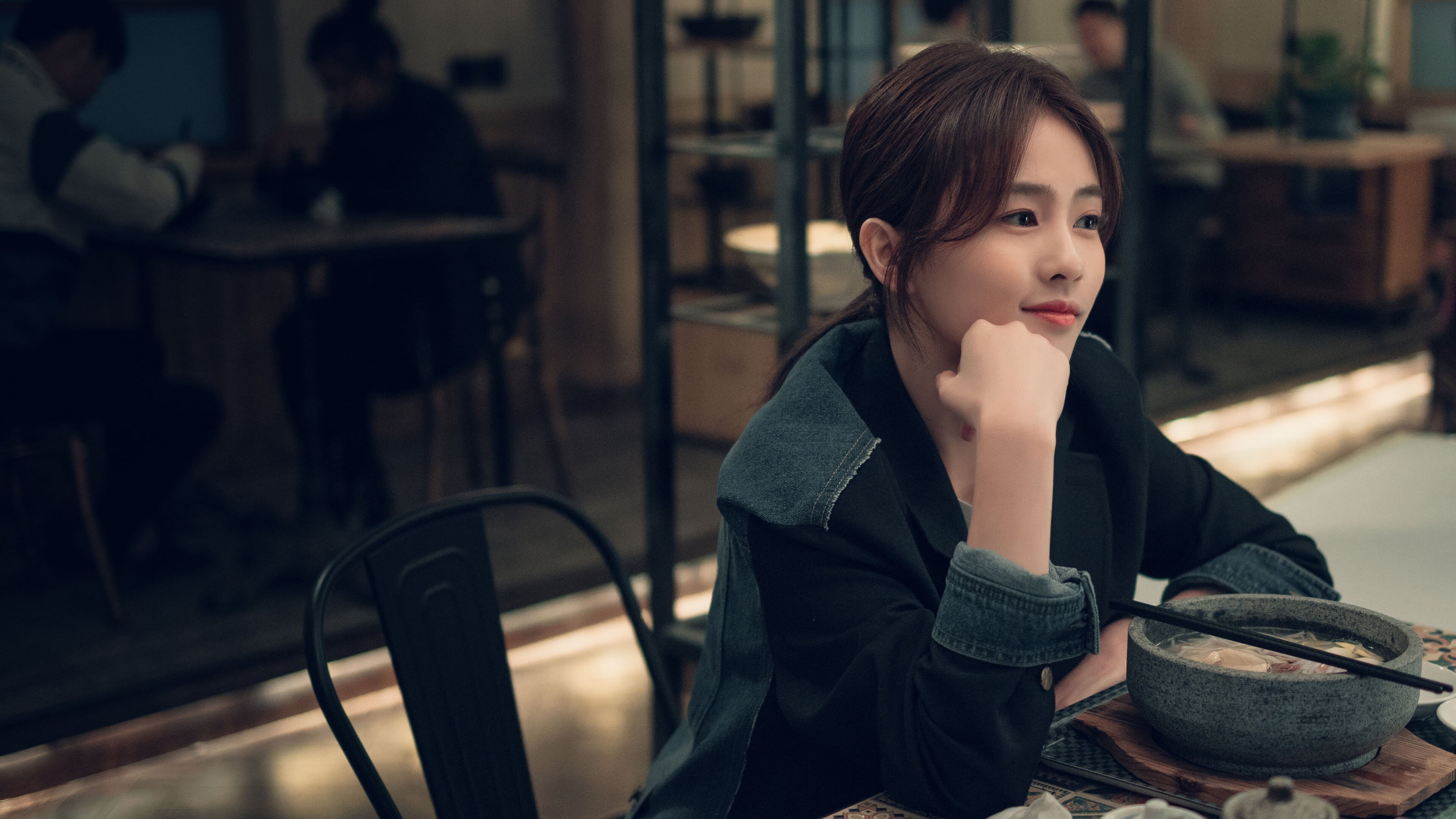 接管！门迪的指挥家式表演，从尼日利亚到巴拉圭，他如何用双手定义2026世界杯的节奏